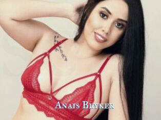 Anais_Beyker