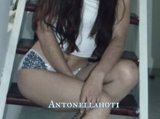 Antonellahot1