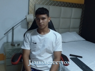 Jamesseduction