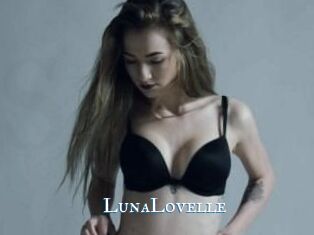 Luna_Lovelle