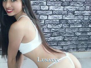 Lunaxxx