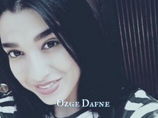 Ozge_Dafne